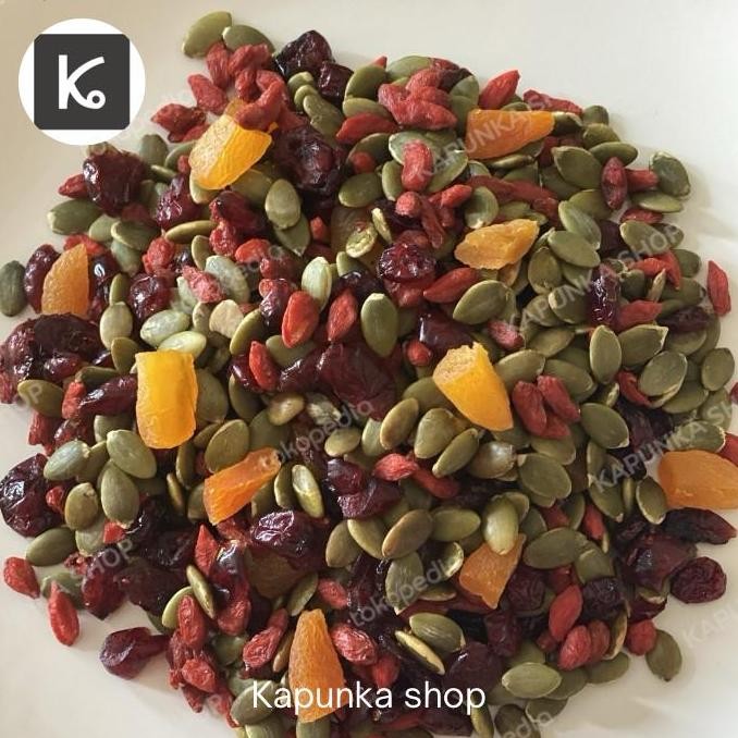 

healthy mixed fruit and seeds 500 gram/Buah kering campur