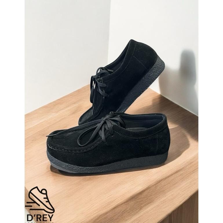 DREY Sepatu Casual Pria Full Black Chungky Wallabee Clark Kasual