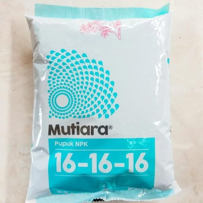 

Terlaris Mutiara Pupuk Npk 16-16-16 Kemasan 1Kg