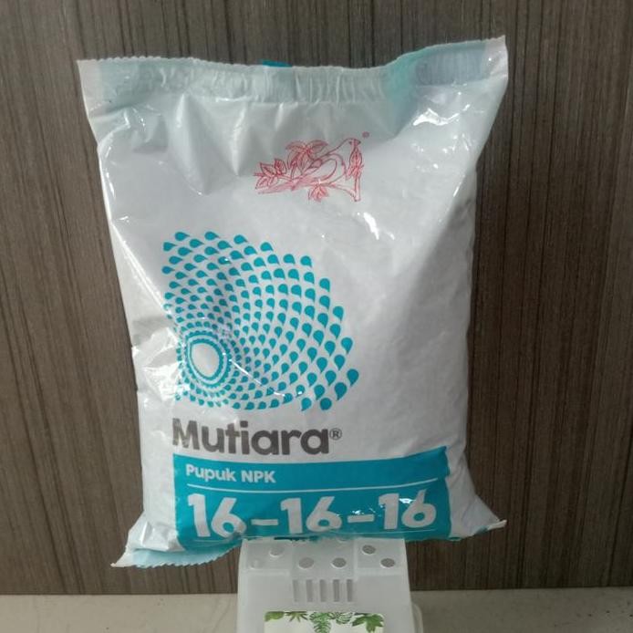 

Terlaris Pupuk Npk 16 16 16 Merk Mutiara Original Termurah Sejabodetabek 1Kg