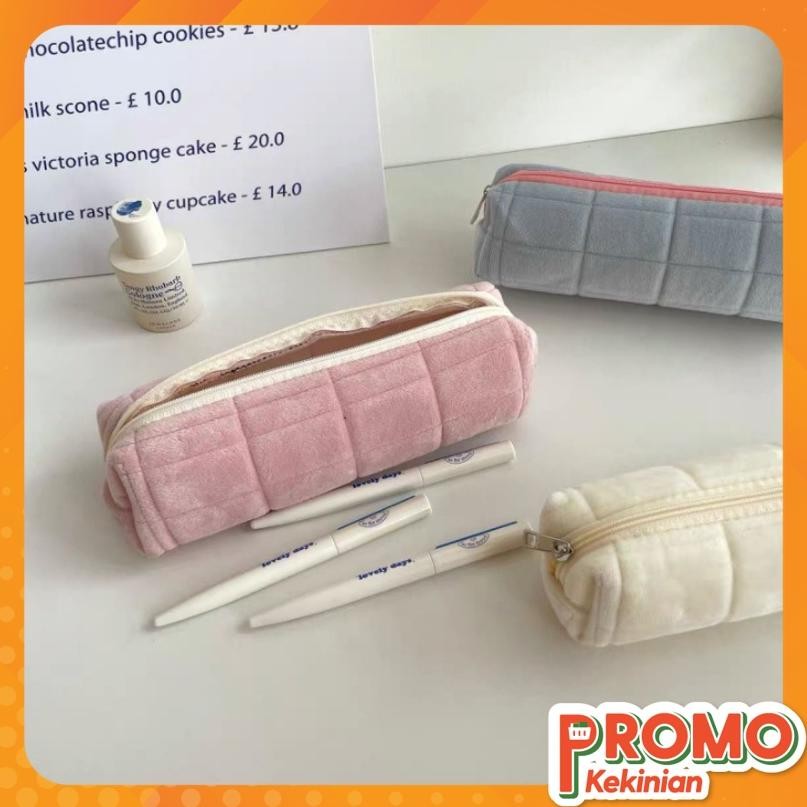 

Gd-8 Promo Kekinian - T5958 Tempat Pouch Pillow Korea / Kotak Pensil Sleting Velvet Aesthetic Pastel / Kotak Pensil Bulu / Make Up Pouch