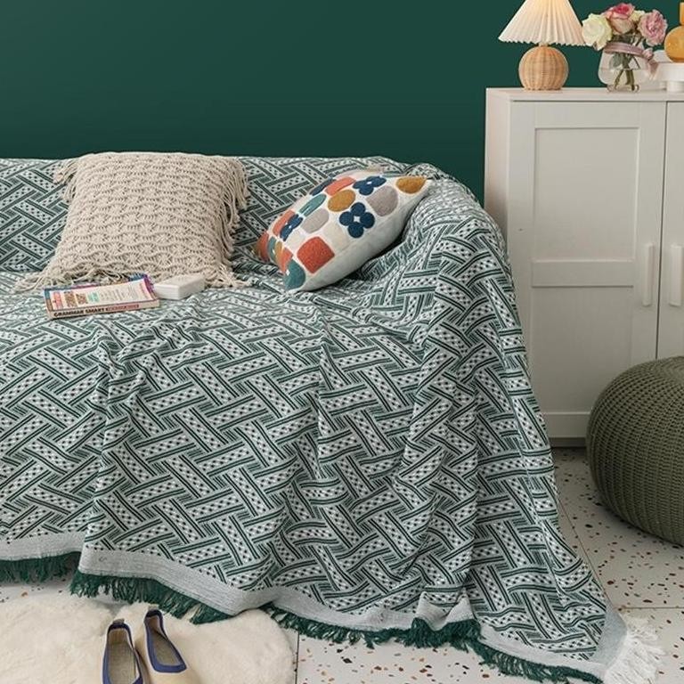 Cover Sofa Selimut Sofa Nordic 3/4 Seater/Nordic Bet