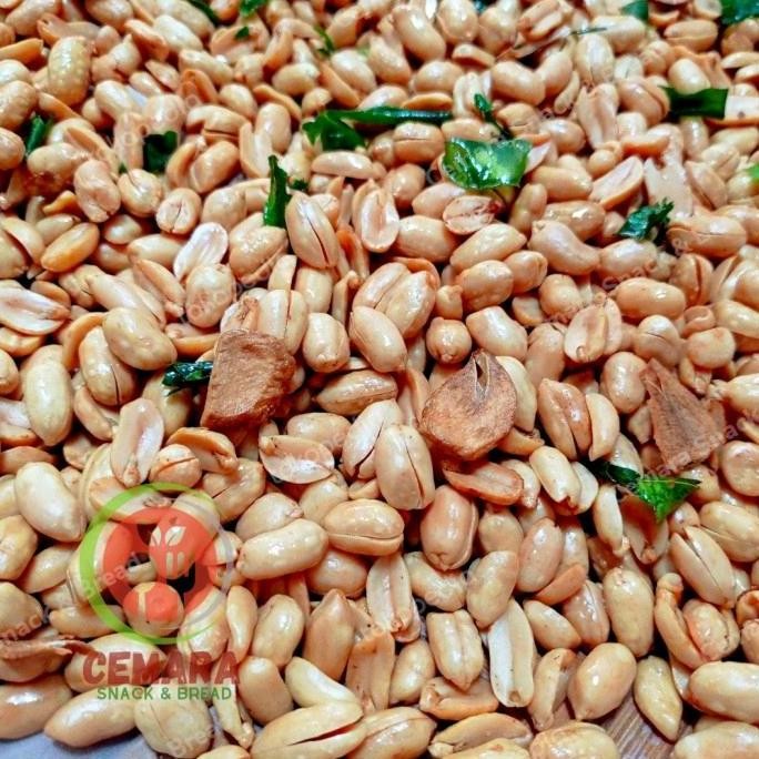 

Murah Kacang Bawang Goreng Premium