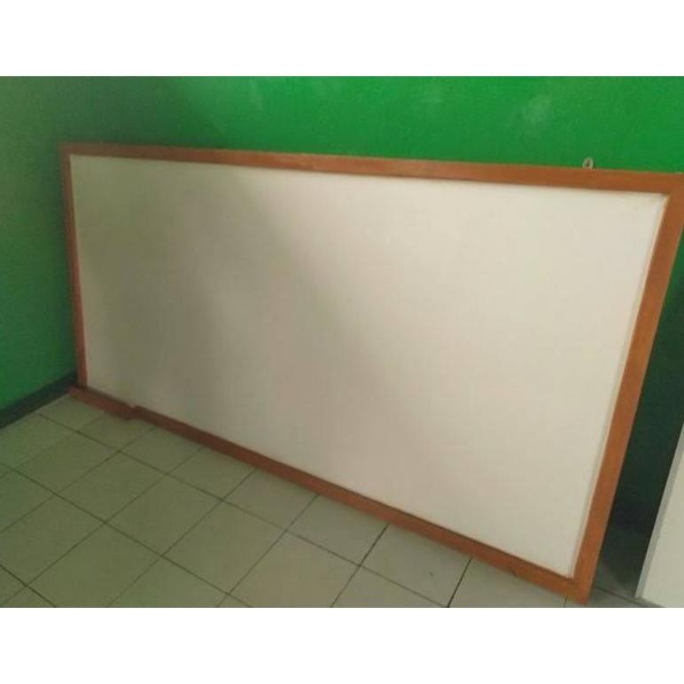 

READYYY WHITEBOARD 120 X 240 LIS KAYU 1 SISI 3 CM