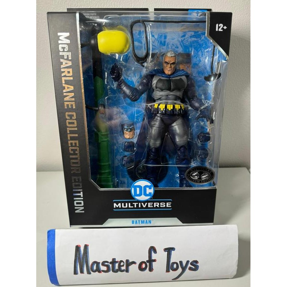 McFarlane Collector Edition DC Multiverse Batman (Battle Damage Blue) The Dark Knight Returns Platin