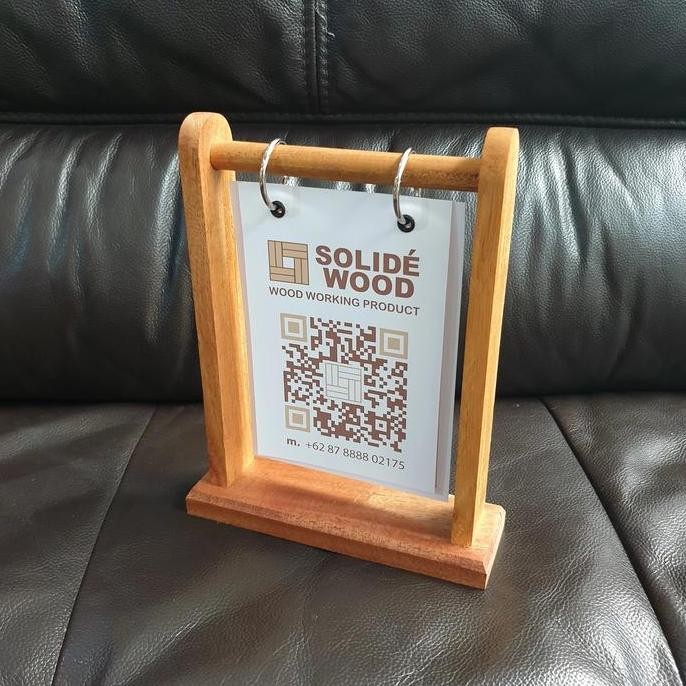 

PROMO Tentcard A6 tempat dudukan menu holder kayu nomer meja tent card