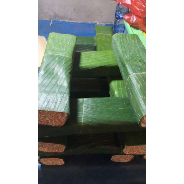 

Tepat Guna Tempe Daun 1 Papan Panjang Berat 600Gr- 700Gr