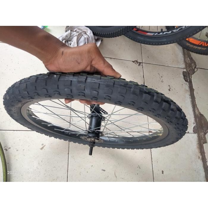Velg Wheelset Sepeda Ukuran 20 Inc Rem Torpedo Bmx Lengkap Dengan Ban Luar Dalam Original Dan Terper