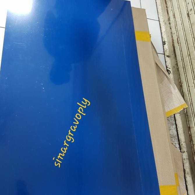 

gravoply biru terang bahan gravir nametag dll 120x60cm tebal1.5ml Kualitas Original