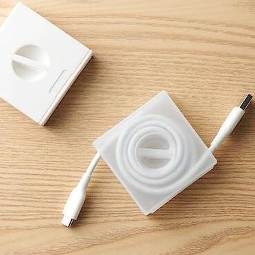 

Muji Cable Case with stand - tempat kabel