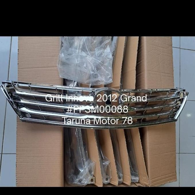 Grill Innova 2012 Crome