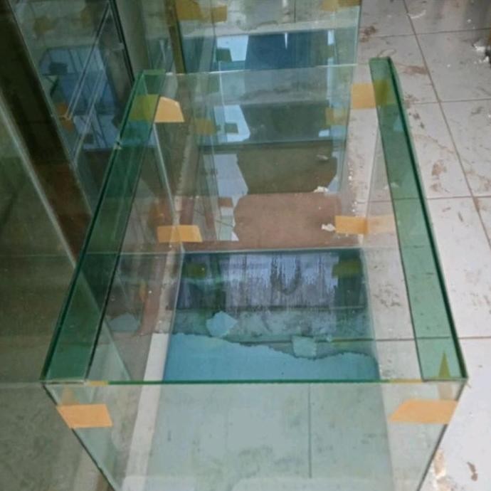 Terlaris Aquarium Kaca 60X40X40