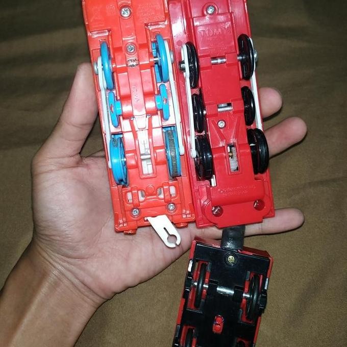 figure kereta Thomas set Tomy plal