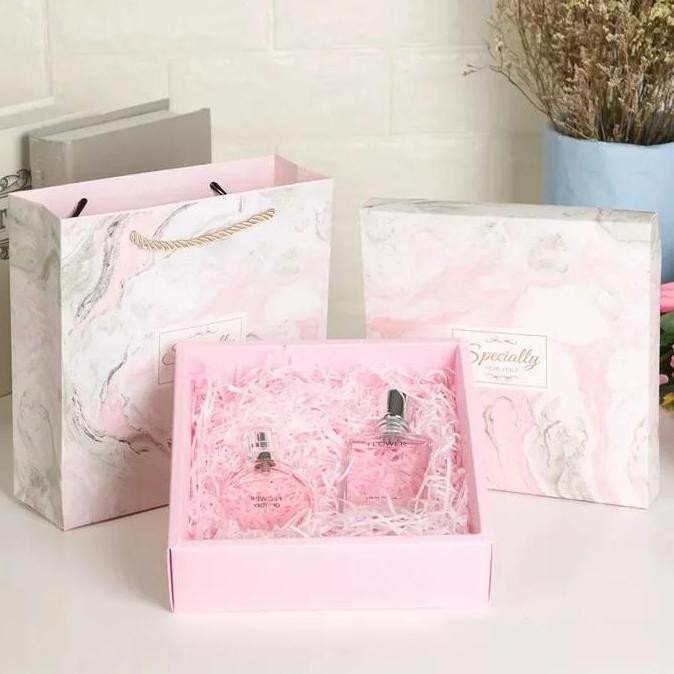 

ready (GB65) Kotak Gift Box Marble Dengan Paperbag