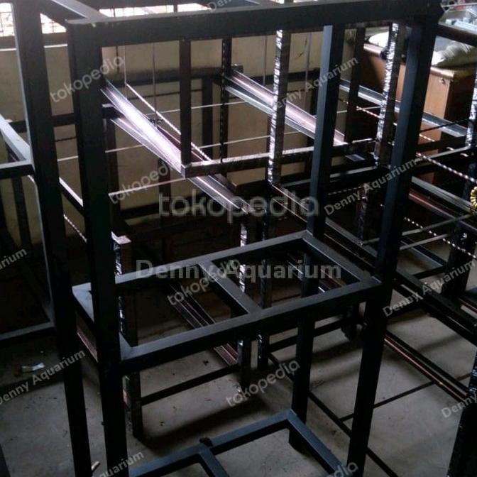 Rak Aquarium Besi Holo 4X4 3 Ukuran 60X30Cm 3 Susun