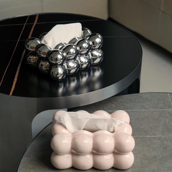 

Terlaris [Urbane] Fluff Tempat Tisu Keramik 4 Ball Tissue Box Aesthetic