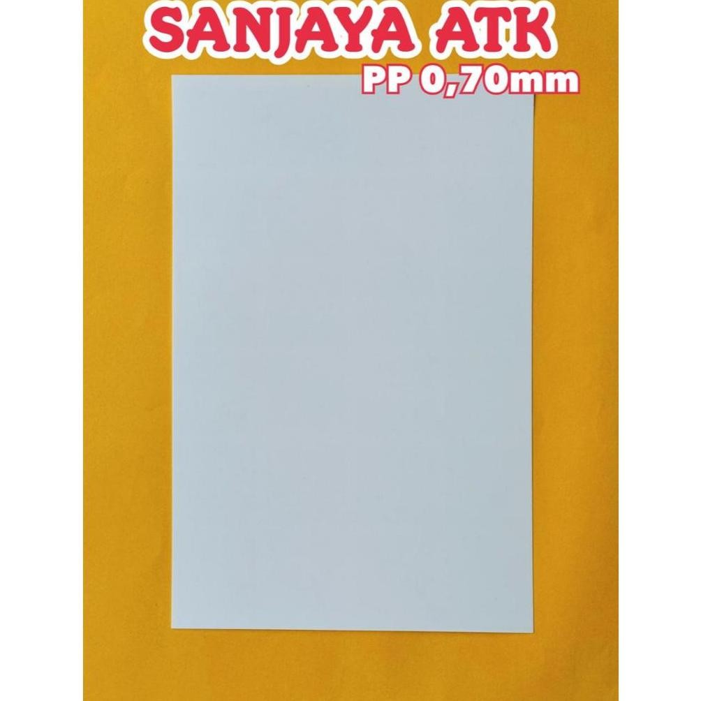 

PP PASIR 0.70 MM X 70 cm x 100 cm Putih susu AST