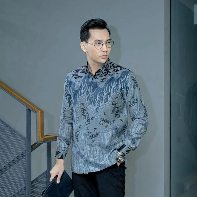 kemeja batik pria dobby premium reguler fit mega mendung biru