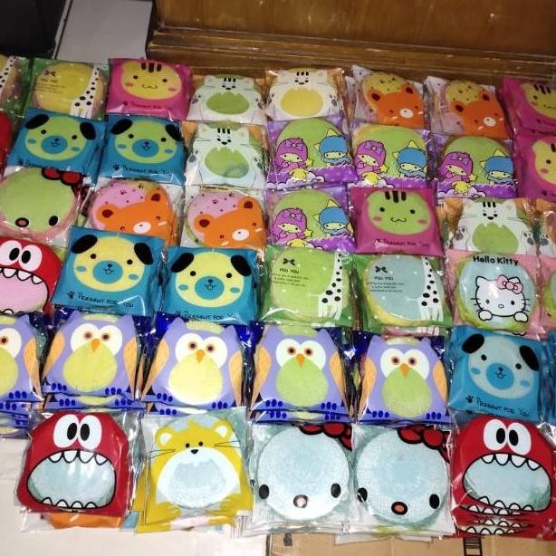 

Aromanis Sandwich Karakter Rambut Nenek 30 Pcs