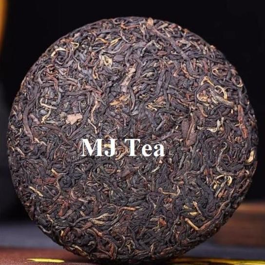 

Menghai Mountain Early Spring Natural Sun Dried Dianhhong Black Tea Maison Auratea