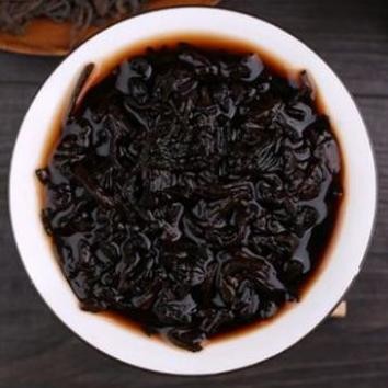 

Xichen Liu Bao Dark Tea Guangxi Wuzhou Premium - 500Gr Maison Auratea