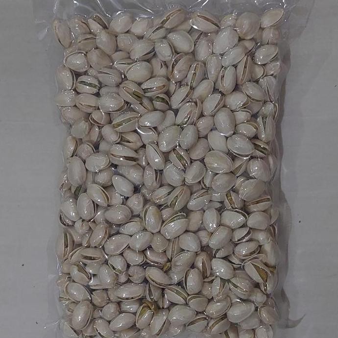 

Kacang Pistachio Premium Panggang Roasted 500Gr
