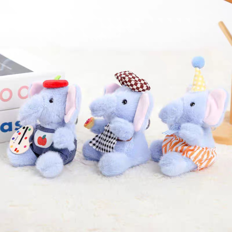 Gantungan Kunci Boneka Plush Dumbo Artis Kreatif yang Energik