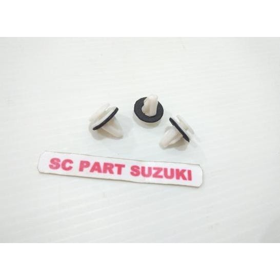 kancing clip fender suzuki sx4.