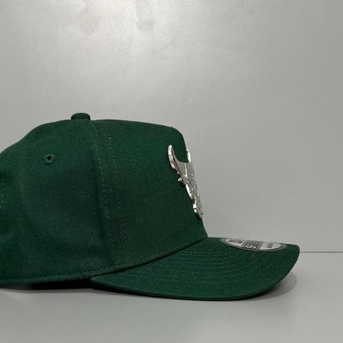 Grosir Topi Baseball Banteng Hijau Plat Besi Silver