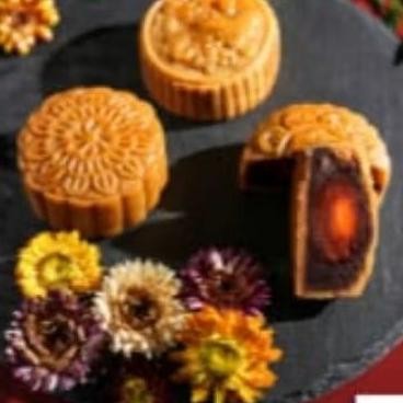 

Mooncake Besar Tiong Ciu Pia Jumbo Kue Bulan Halal