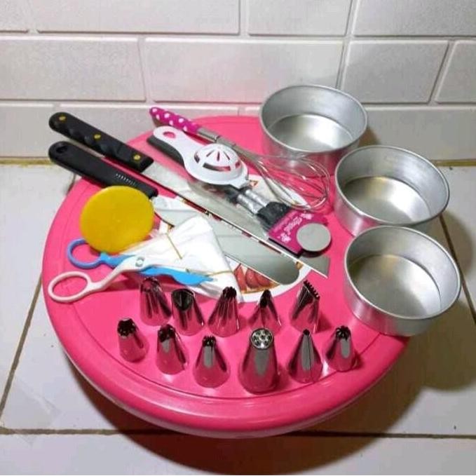 

Terlaris Paket Dekor Kue Cake Ulang Tahun Pernikahan Dll/Paket Alat Penghias Kue/Meja Putar Loyang Spuit Gambar Set Kitchenware