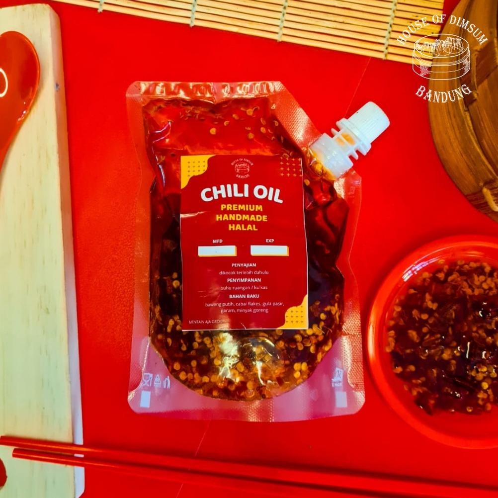 

Chili Oil Minyak Cabai Halal 250ml RB10