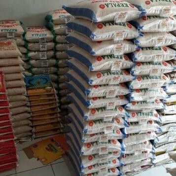 

Beras SLYP Super Cap Ramos Bunga 10kg Putih Alami Sehat RB10