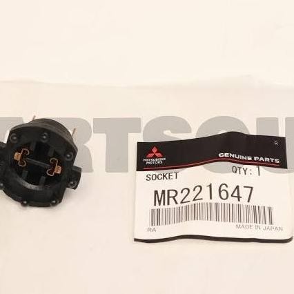 . ADAPTOR SOKET LAMPU H7 HEADLAMP MITSUBISHI GALANT V6 24