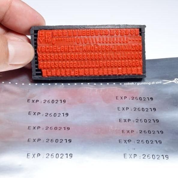 

Karakter set Mesin Stamper - Angka dan hurup mesin Stempel