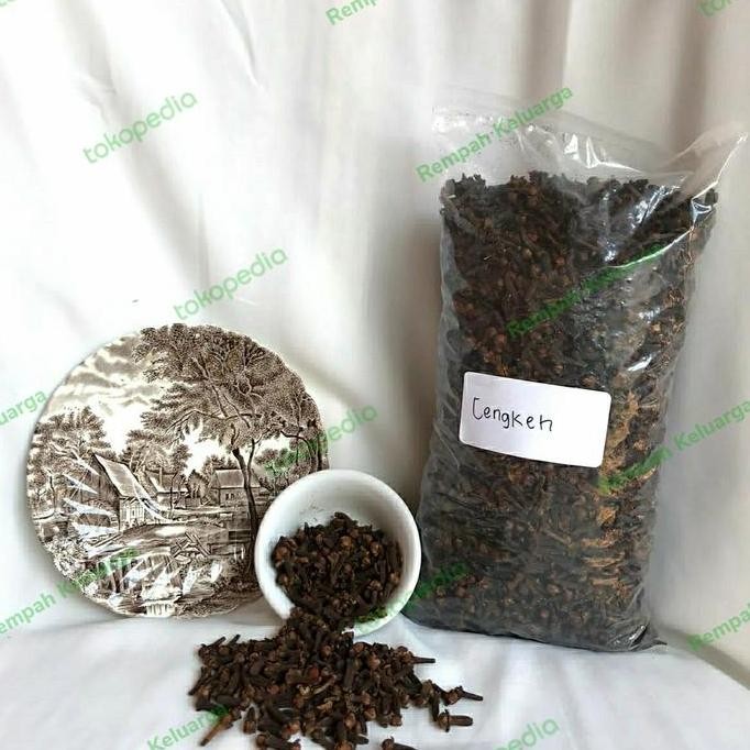 

Cengkeh / Cengkih Premium 250 gram Clove whole kering utuh 250 Gram