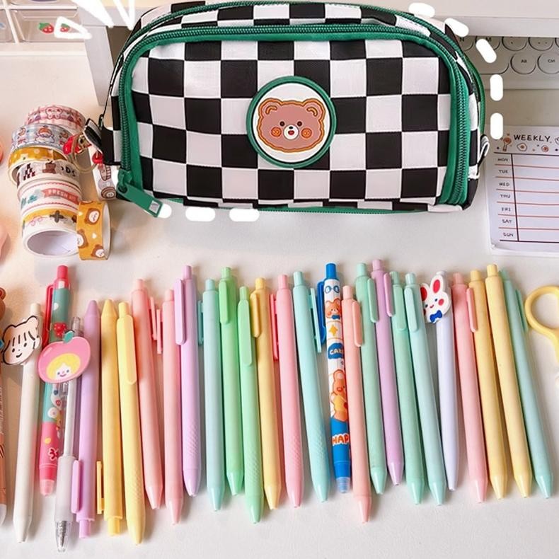 

JH8 Tempat Pensil Motif Kotak Pensil Kartun Beruang Sleting Korea Aesthetic Lucu Import / Pencil Case/Premium/Plaid / Zipper/ Kompartmen/ Imut/Kotak/ Cute