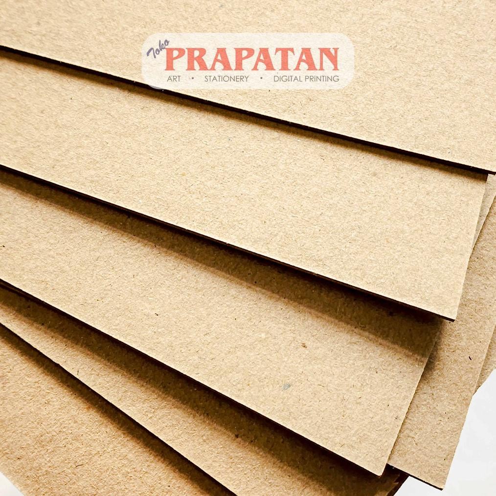 

JH8 Karton Board | Karton Coklat 65x75cm ( 6 Lembar )