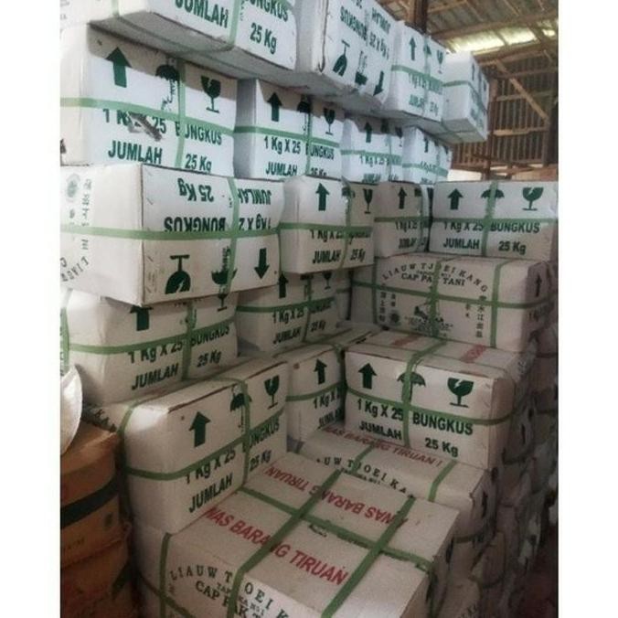 

Tepung Tapioka Pak Tani Liauw Tjoei Kang Asli Per Dus 1Kg X 25 Gosend