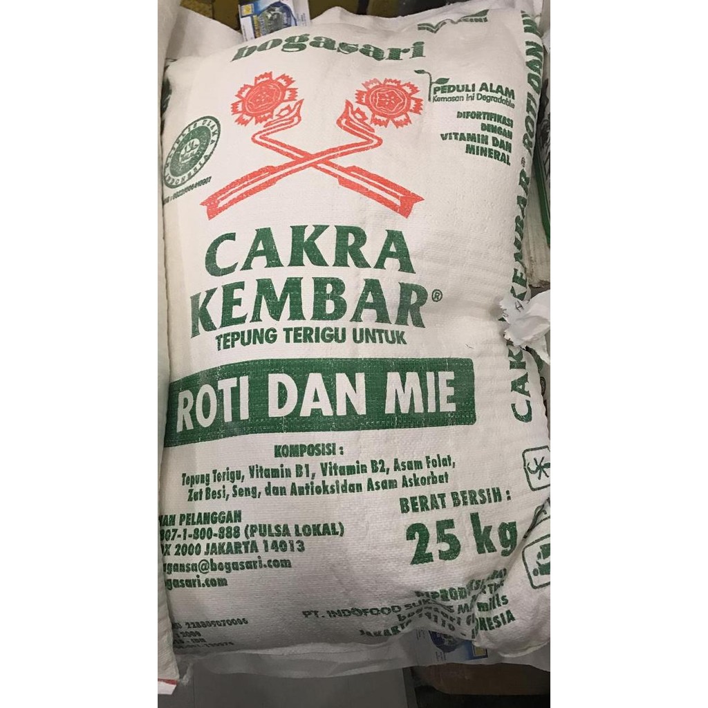 

Tepung Terigu Cakra Kembar 25Kg - Gosend Only!