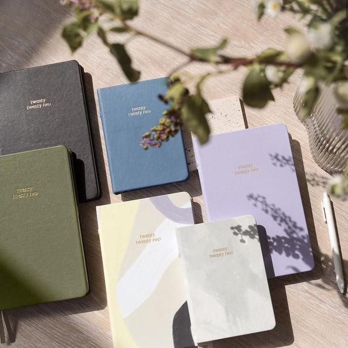 

The Paper Bunny 2022 Regular Planner/Diary Agenda Jurnal Organizer