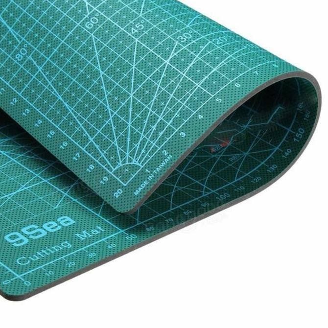 

ready !!! Cutting Mat A3 Green Elastis Lentur 30 x 45 cm