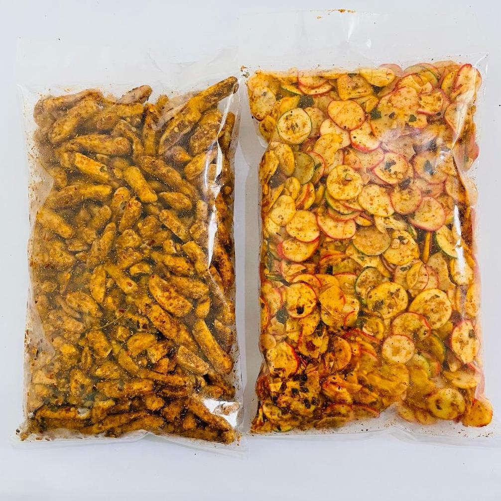 

Paket Hemat Beli 1 Dapat 2 Produk Berbeda Basreng Pedas Dan Keripik Lainnya 500Gr+500Gr