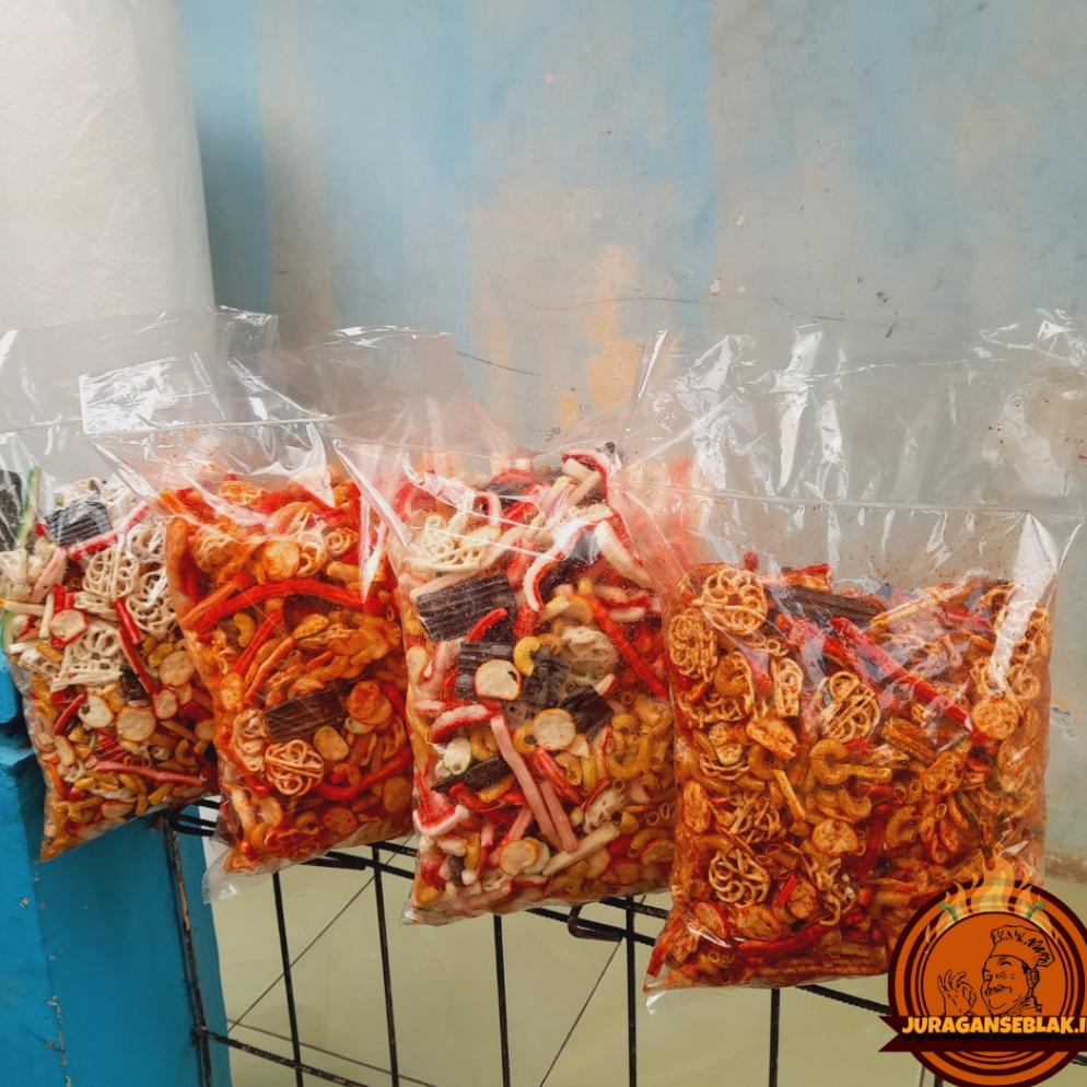 

fbx-4 HRN-813 KRUPUK SEBLAK CAMPUR/MiX JENGKOL/PEDO/BETON/BASRENG/KRIPIKKACA BUMBU CIKRUH PEDAS DAUN JERUK 500grm Termurah Original