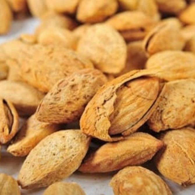 

kacang almond panggang 250gram termurah