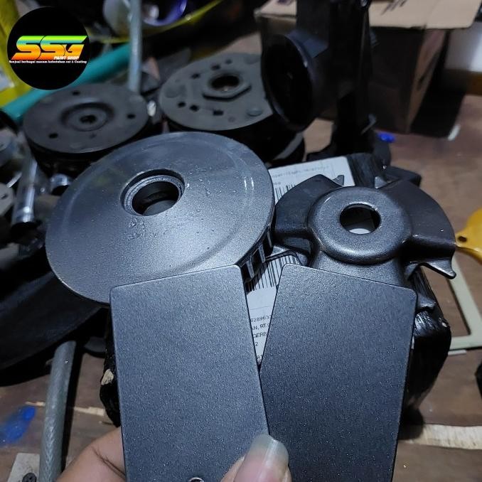 

BARU BUBUK POWDER COATING GUN METAL DAN GREY MAGNESIUM (ECER, 1 KG)