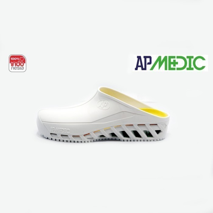 AP Boots AP MEDIC Sepatu Sandal Medis Karet pvc APD nakes klinik