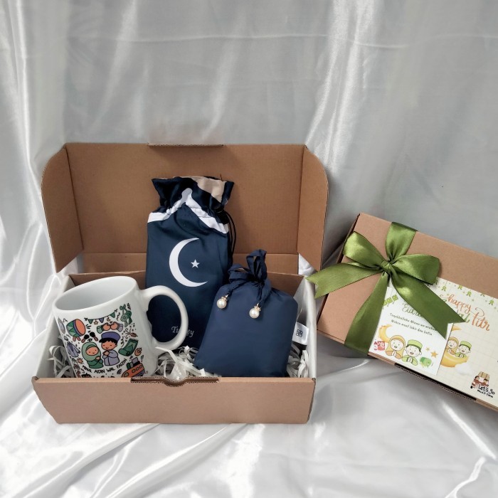 

PROMO HAMPERS MUG+ SAJADAH+ MUKENA TRAVEL VIRAL/HAMPERS RAMADHAN/ LEBARAN AKL1