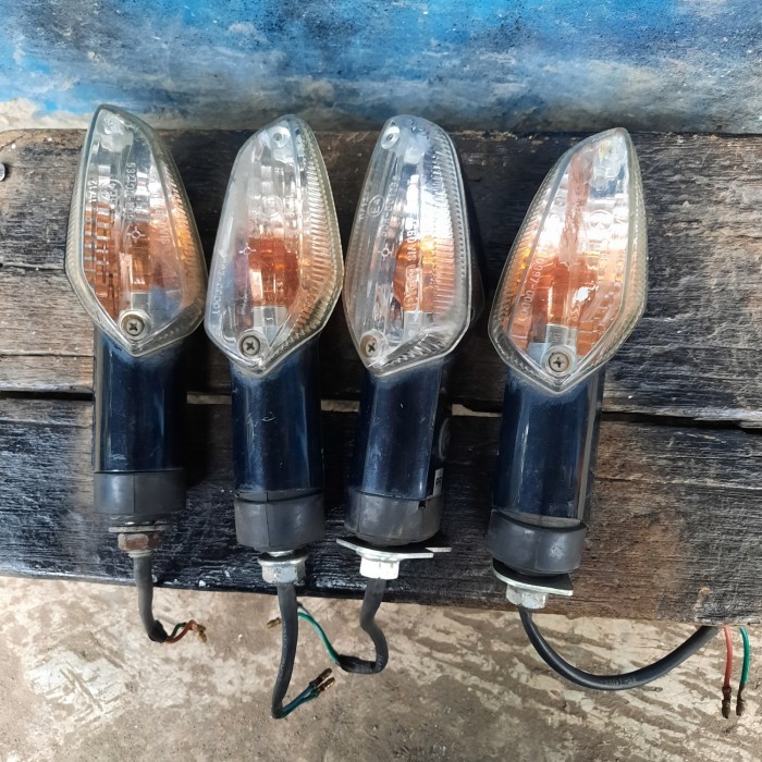 Lampu Sein Sen Honda Cbr 150 Fi K45 Cbr 150 R Cbu Thailand Original Barang Langka