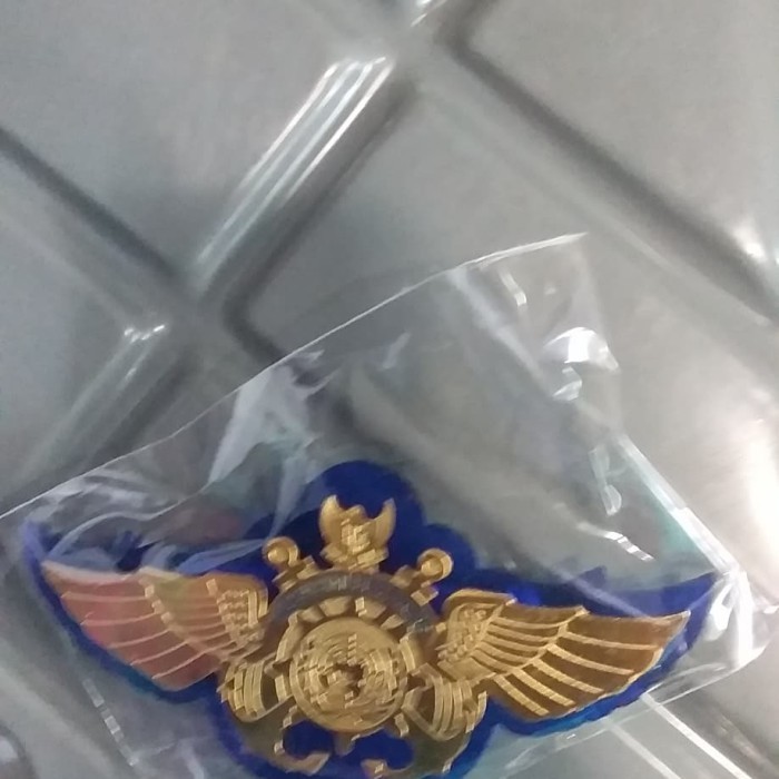 

Wing Sea Farers Mika Biru